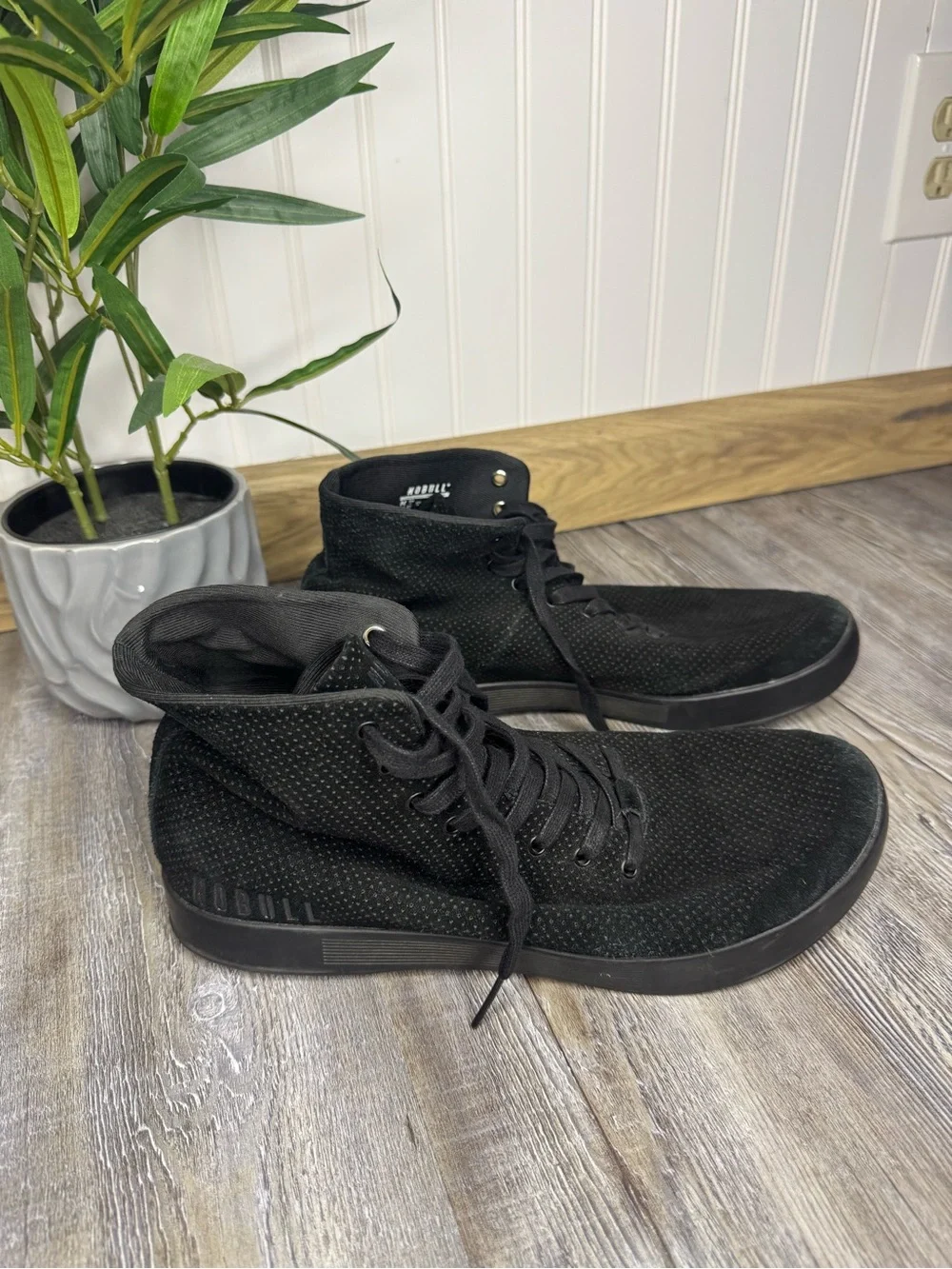 NOBULL High Top Suede Black Trainer Lace Up Sneakers Womens 12.5 Mens 11